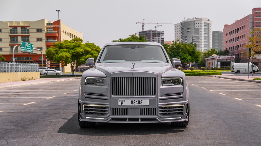 Rent the Rolls-Royce Mansory in Dubai